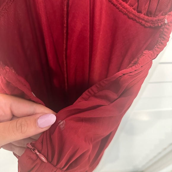 Hello Molly maroon mini dress - Picture 4 of 5